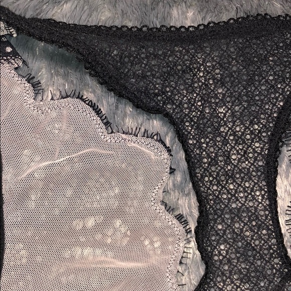 Victoria Secret Lacey High Neck Bra - Picture 6 of 8